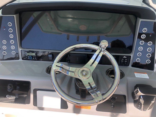 Generally speaking, wakeboard specific boats have weight in the back of the boat and make the wake larger and steeper. Most wakeboard boats will have several features that help to create large wakes.