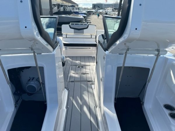 Is your family being pulled in different directions? Whether it's fishing, tubing, skiing or just cruising along enjoying the scenery, there are few forms of recreation that offer families the chance to reconnect like a day spent together on the water.