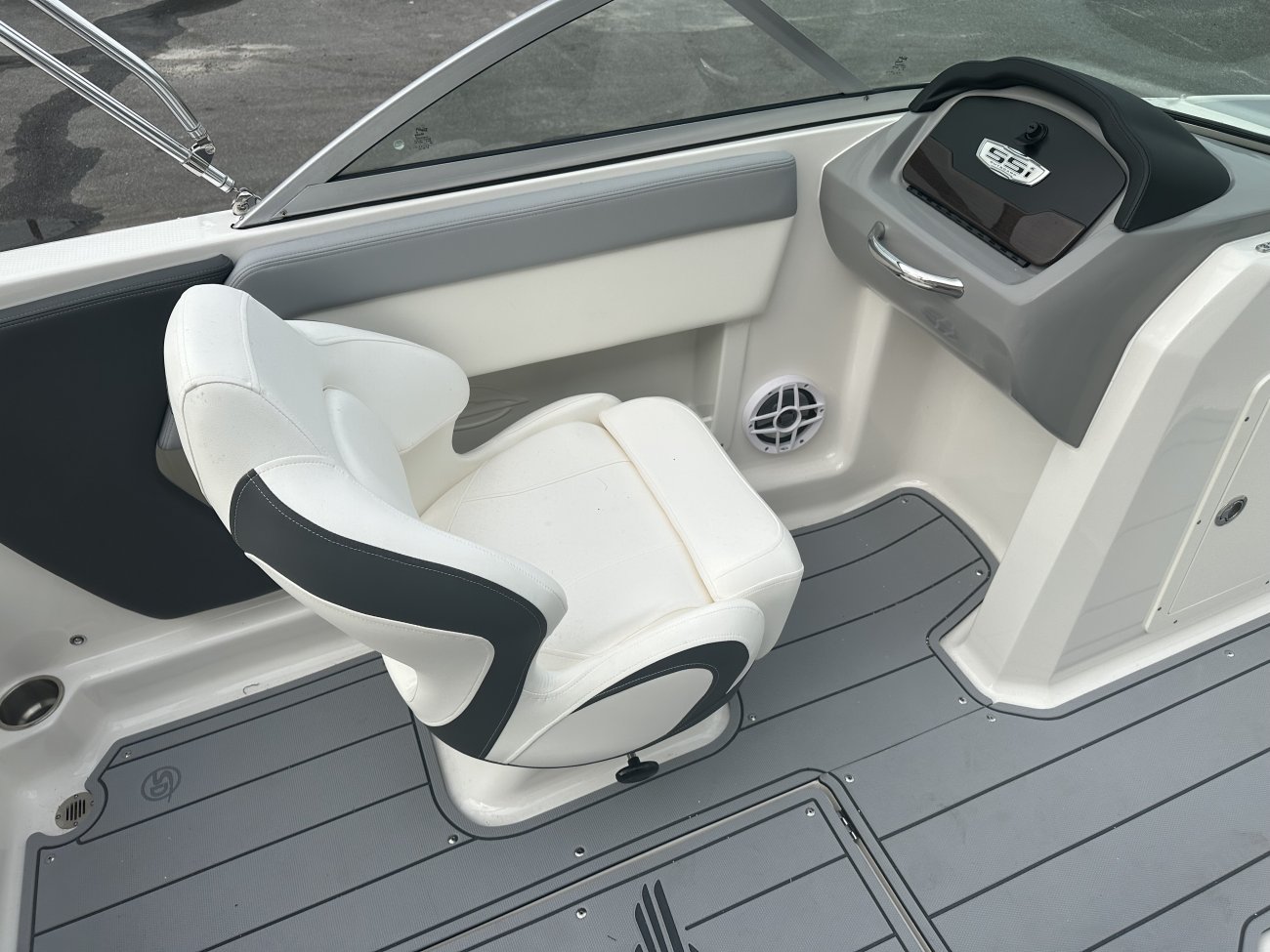 Runabouts are often small day boats that can be used for multiple purposes.  Whether fishing, cruising or just motoring around and enjoying the waterway a runabout can be a fantastic family boat!