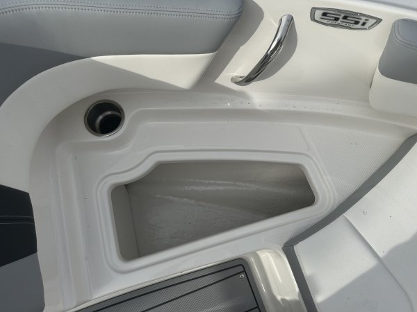 Is your family being pulled in different directions? Whether it's fishing, tubing, skiing or just cruising along enjoying the scenery, there are few forms of recreation that offer families the chance to reconnect like a day spent together on the water.