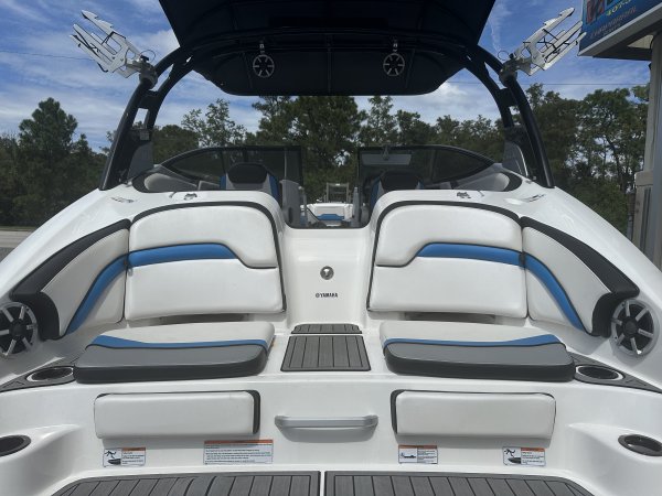 Is your family being pulled in different directions? Whether it's fishing, tubing, skiing or just cruising along enjoying the scenery, there are few forms of recreation that offer families the chance to reconnect like a day spent together on the water.